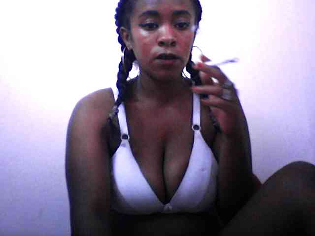 silviaLaBombe silviaLaBombe