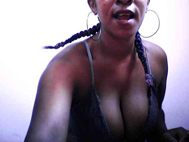 silviaLaBombe webcam