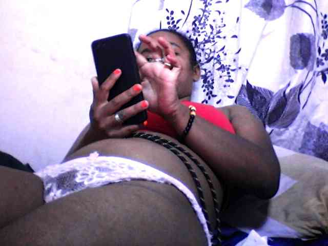 silviaLaBombe webcam