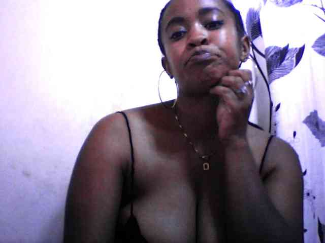 silviaLaBombe webcam