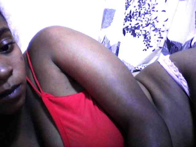 silviaLaBombe webcam