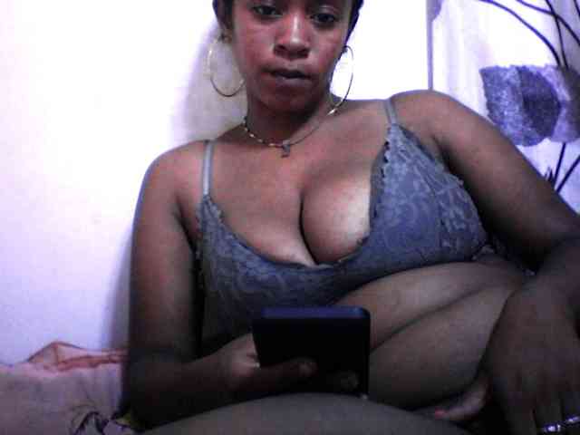 silviaLaBombe webcam