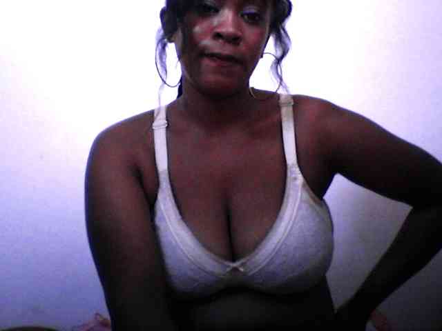 silviaLaBombe webcam