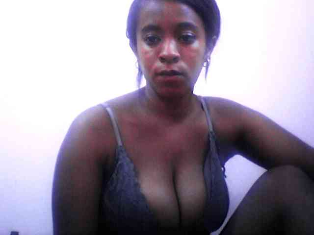 silviaLaBombe silviaLaBombe