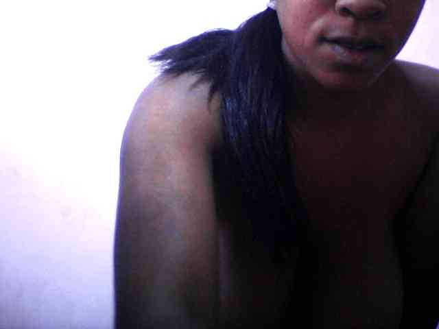 silviaLaBombe webcam