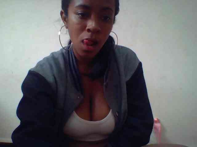 silviaLaBombe webcam