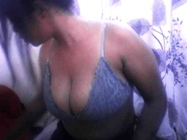 silviaLaBombe silviaLaBombe