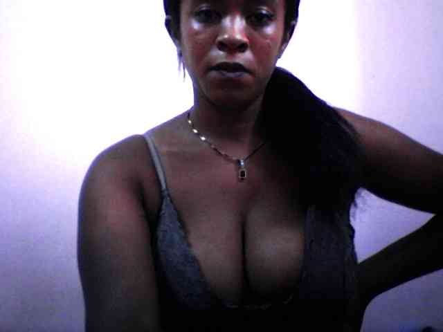 silviaLaBombe webcam