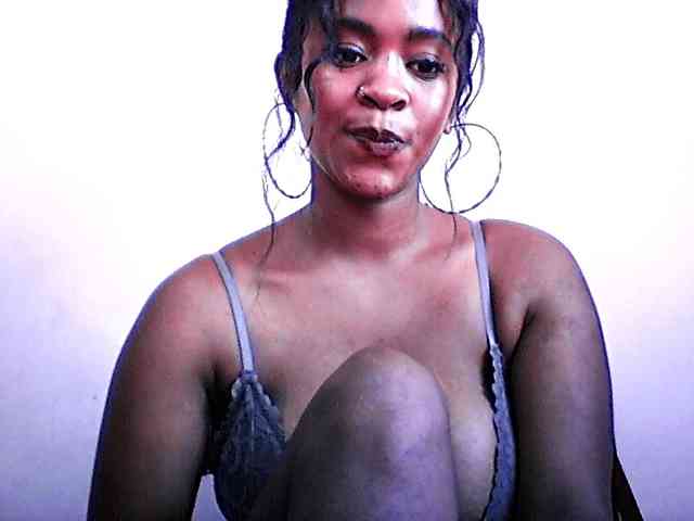 silviaLaBombe webcam