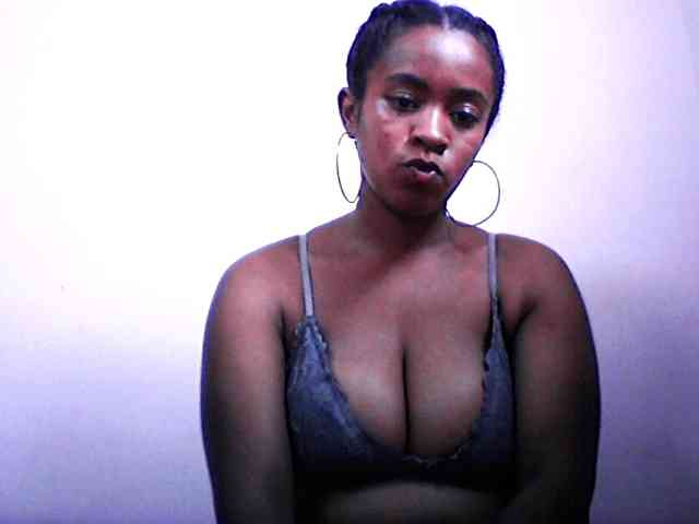 silviaLaBombe webcam