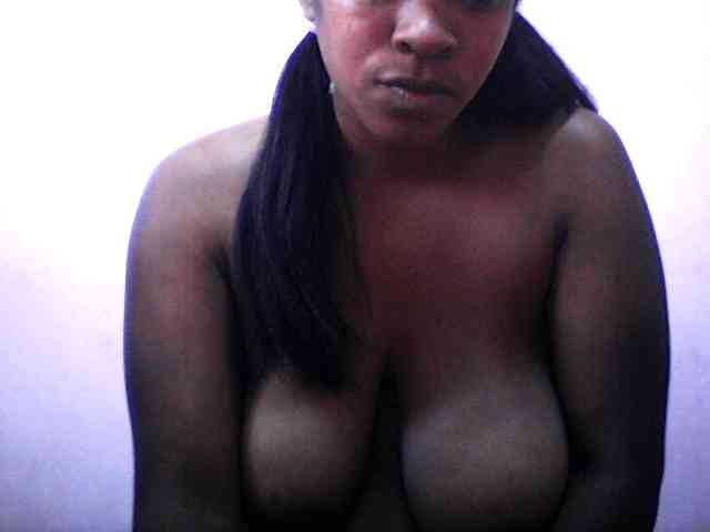 silviaLaBombe webcam