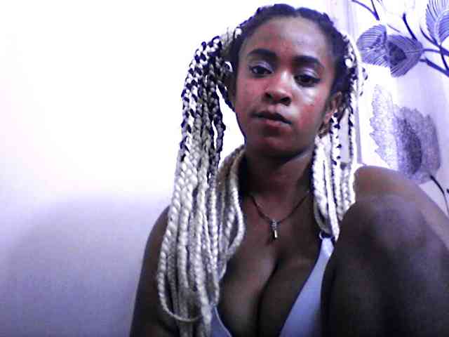 silviaLaBombe webcam