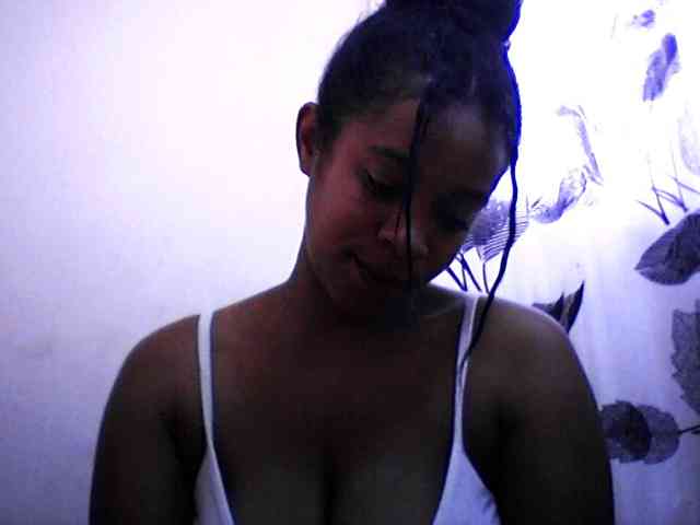 silviaLaBombe webcam