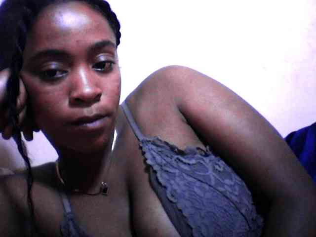 silviaLaBombe webcam