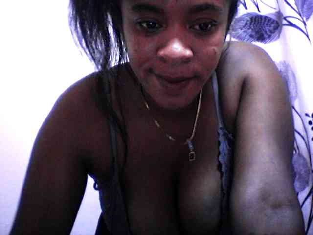 silviaLaBombe webcam