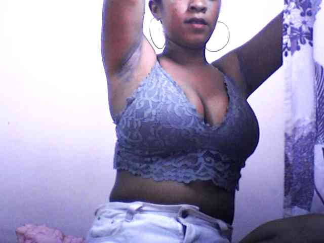 silviaLaBombe webcam