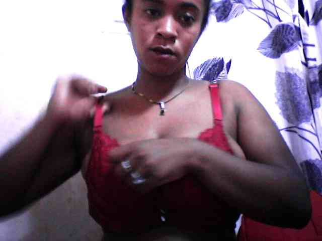 silviaLaBombe webcam