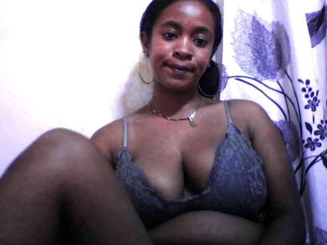 silviaLaBombe webcam