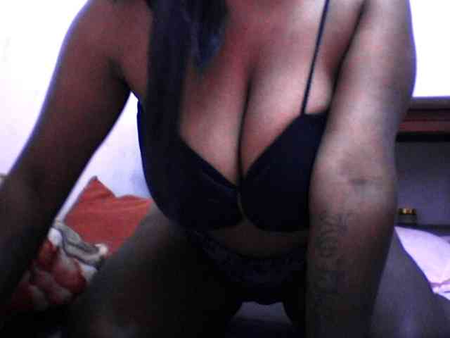 silviaLaBombe webcam