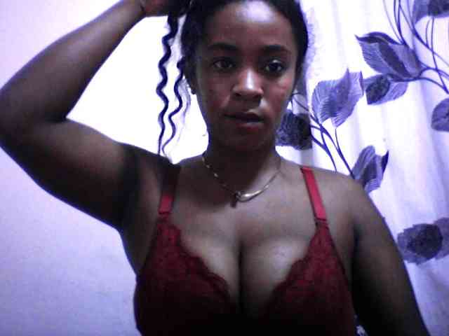 silviaLaBombe webcam