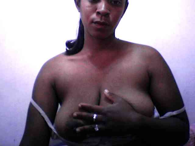 silviaLaBombe webcam
