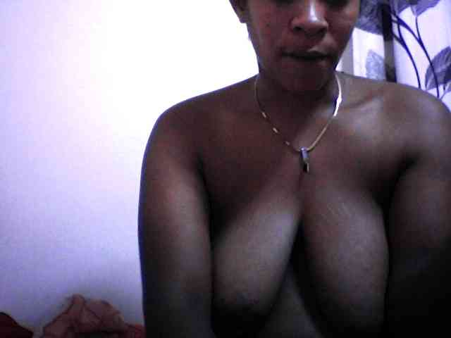 silviaLaBombe webcam