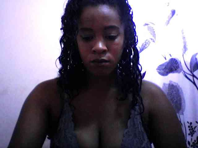 silviaLaBombe webcam