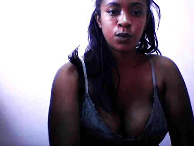 silviaLaBombe webcam