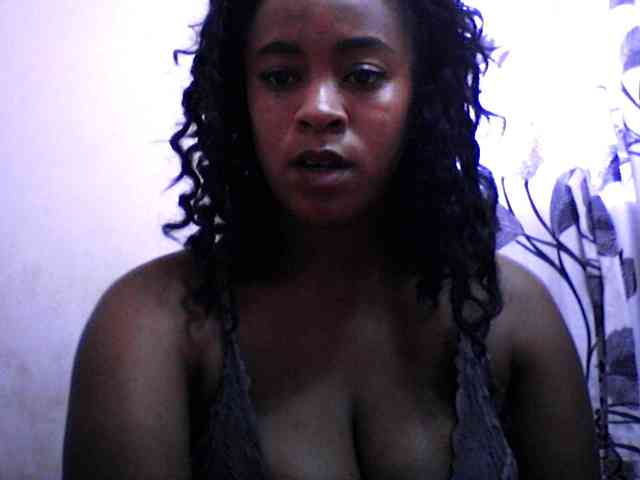 silviaLaBombe webcam