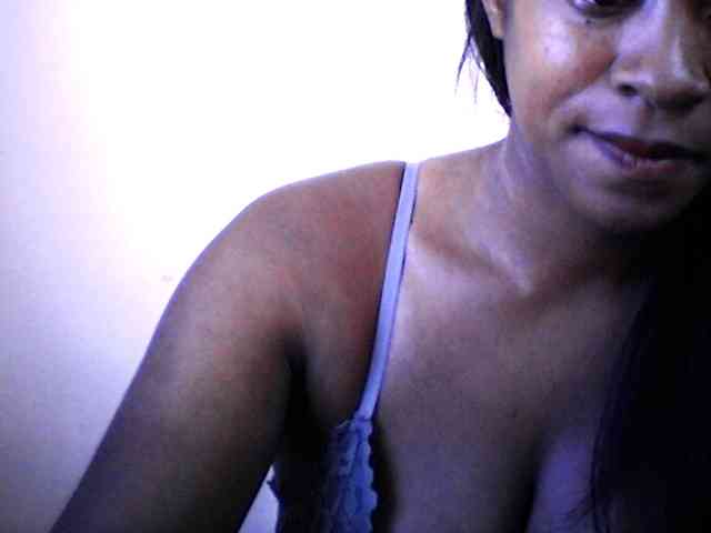 silviaLaBombe webcam