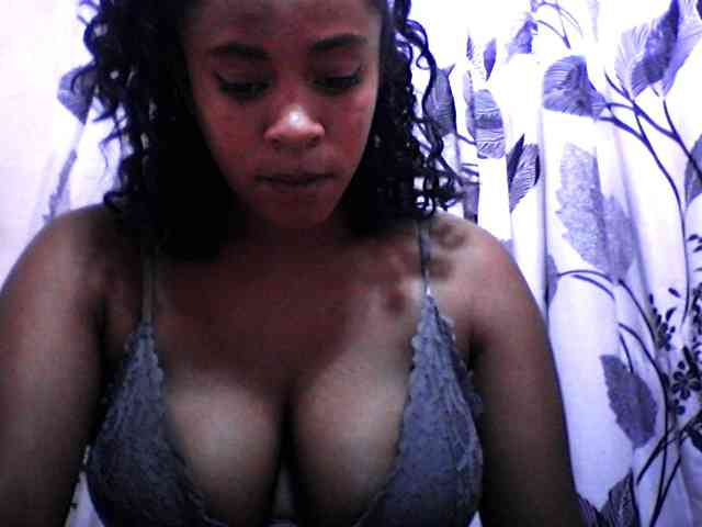 silviaLaBombe webcam