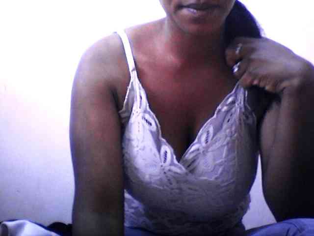 silviaLaBombe webcam