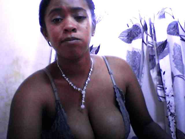 silviaLaBombe webcam