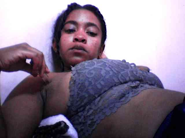 silviaLaBombe webcam