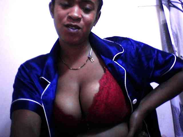 silviaLaBombe webcam