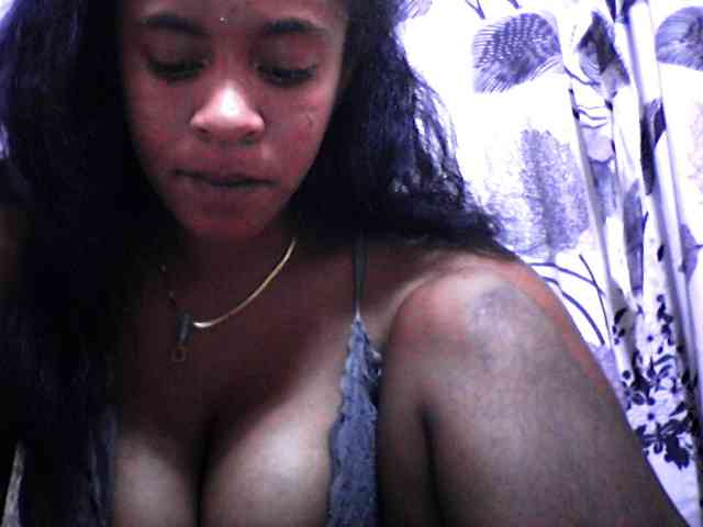 silviaLaBombe webcam