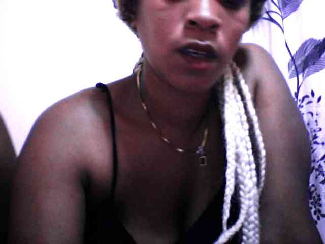 silviaLaBombe webcam