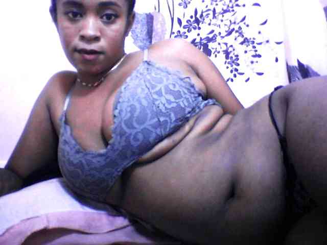 silviaLaBombe webcam