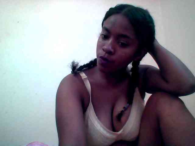 silviaLaBombe webcam