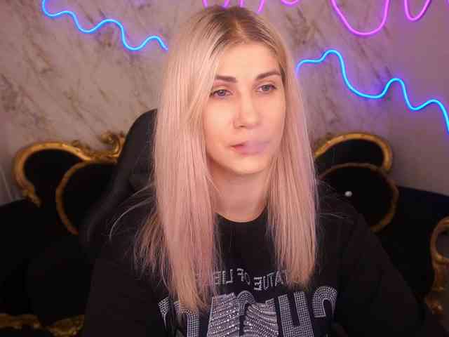LenaLove webcam