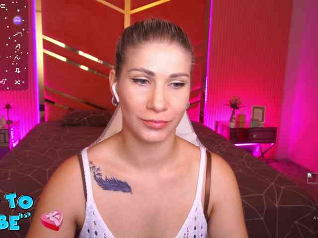 LenaLove webcam