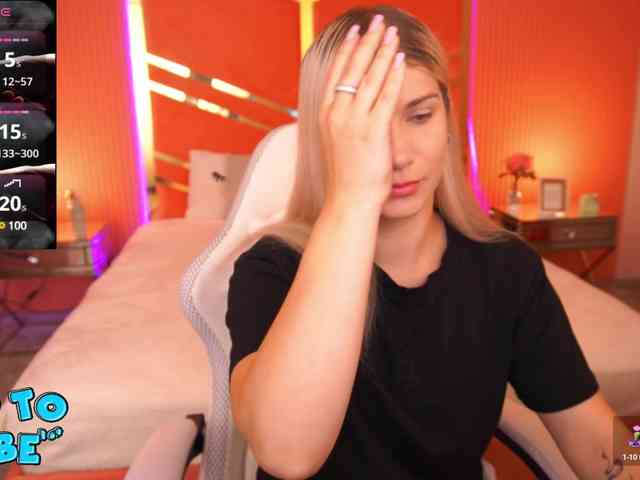 LenaLove webcam