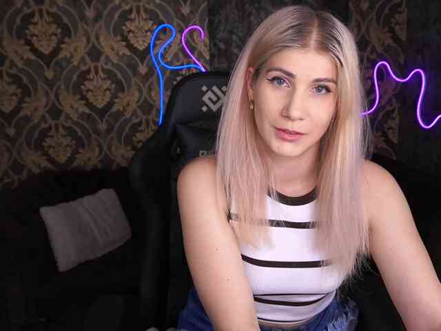 LenaLove webcam