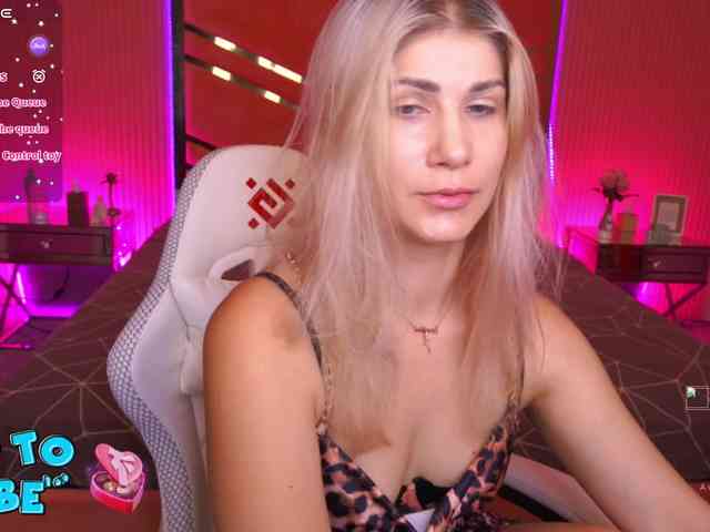 LenaLove webcam
