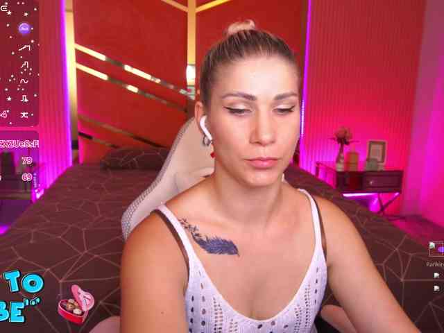 LenaLove webcam
