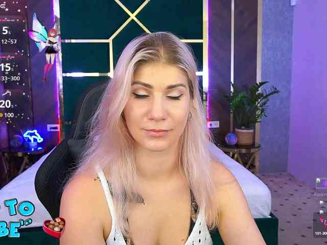 LenaLove webcam