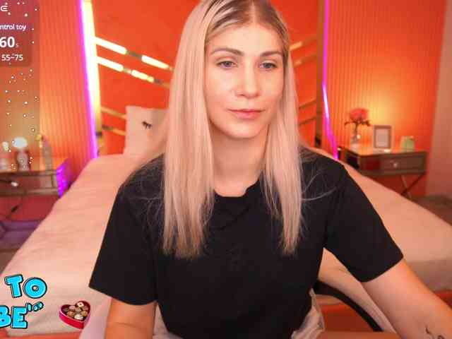 LenaLove webcam