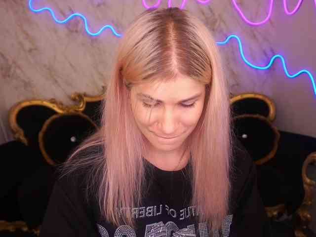 LenaLove webcam