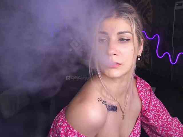 LenaLove webcam