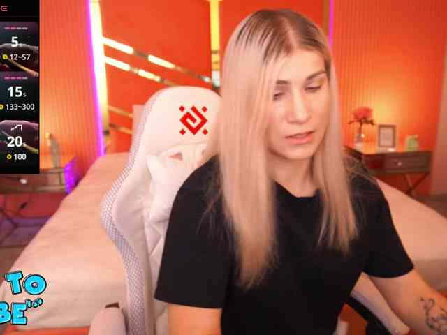 LenaLove webcam